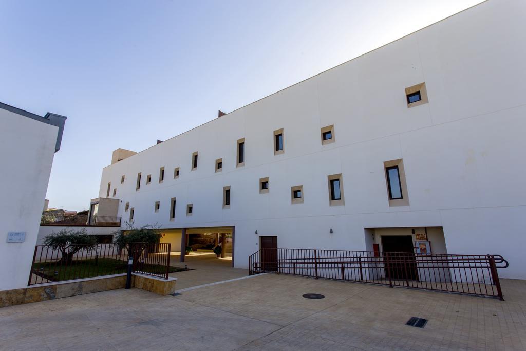 Hospederia Puente De Alconetar Hotel Garrovillas Eksteriør billede